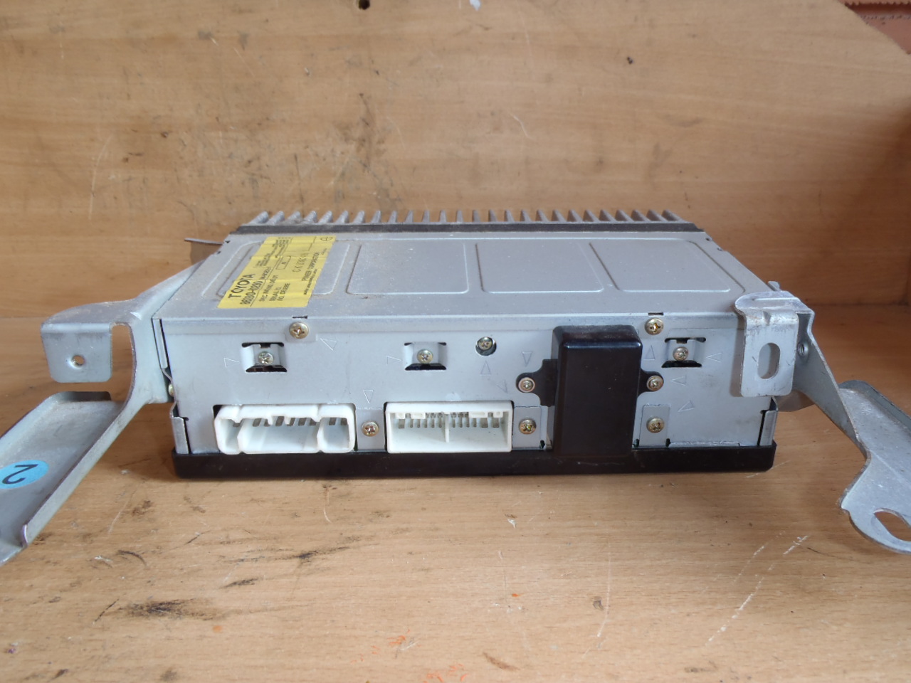 Antenní zesilovač 86280-60290