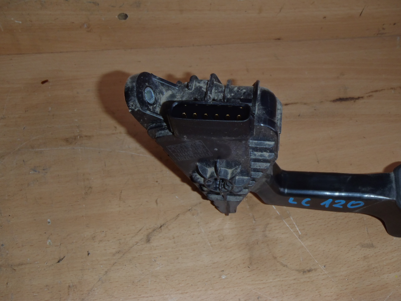 Pedál plynu s potenciometrem 3.0 D4D 