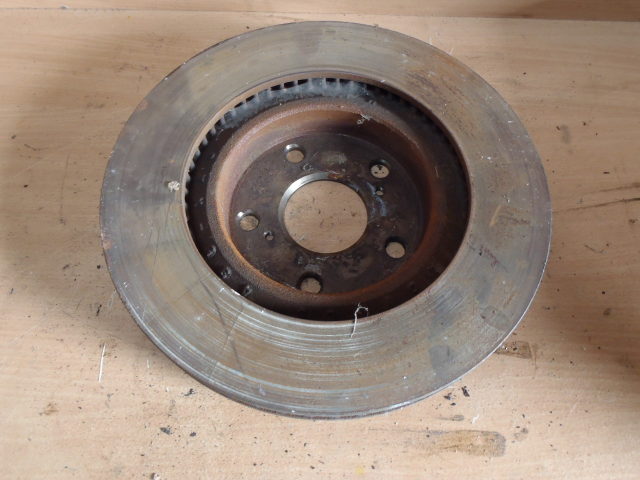 Brzdový kotouč přední