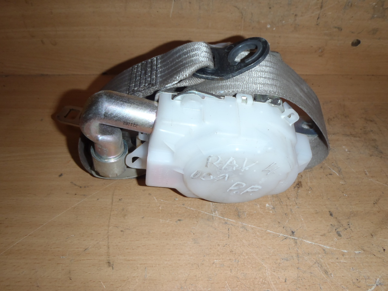 P.P Pyropás-světlý