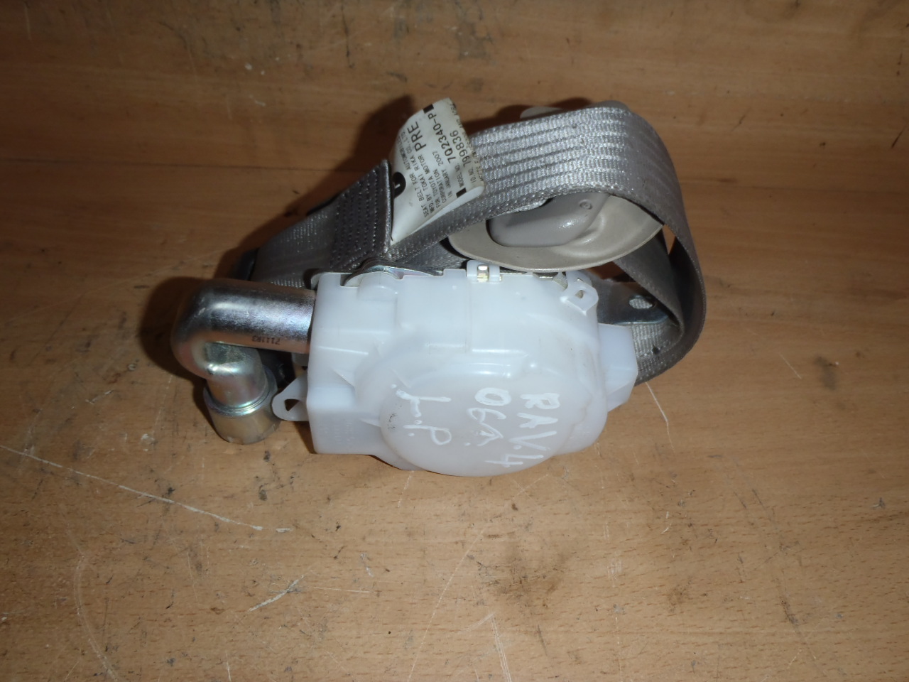 L.P Pyropás-světlý