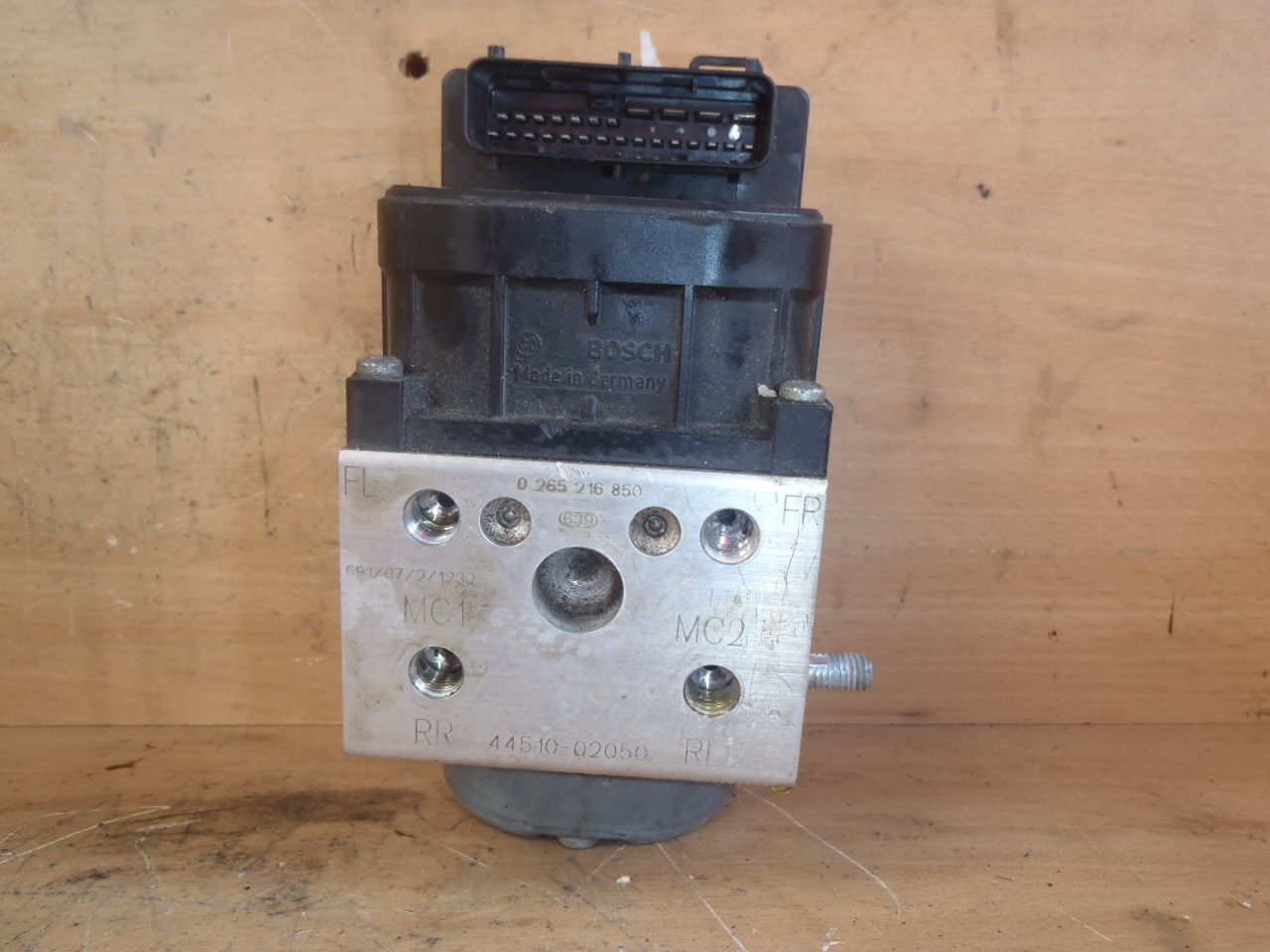 Kostka ABS 44510-02050