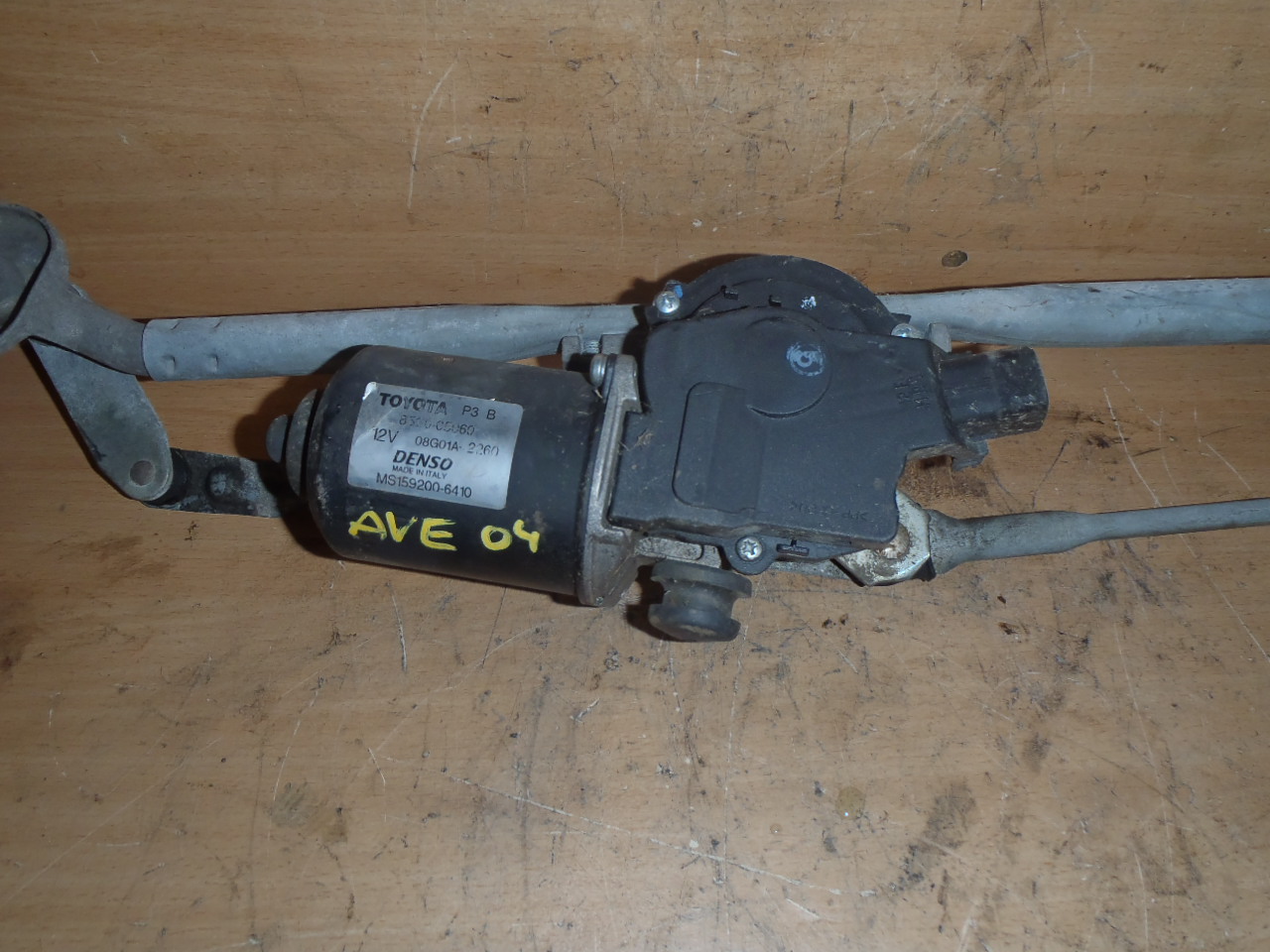 Táhla stěračů + motorek