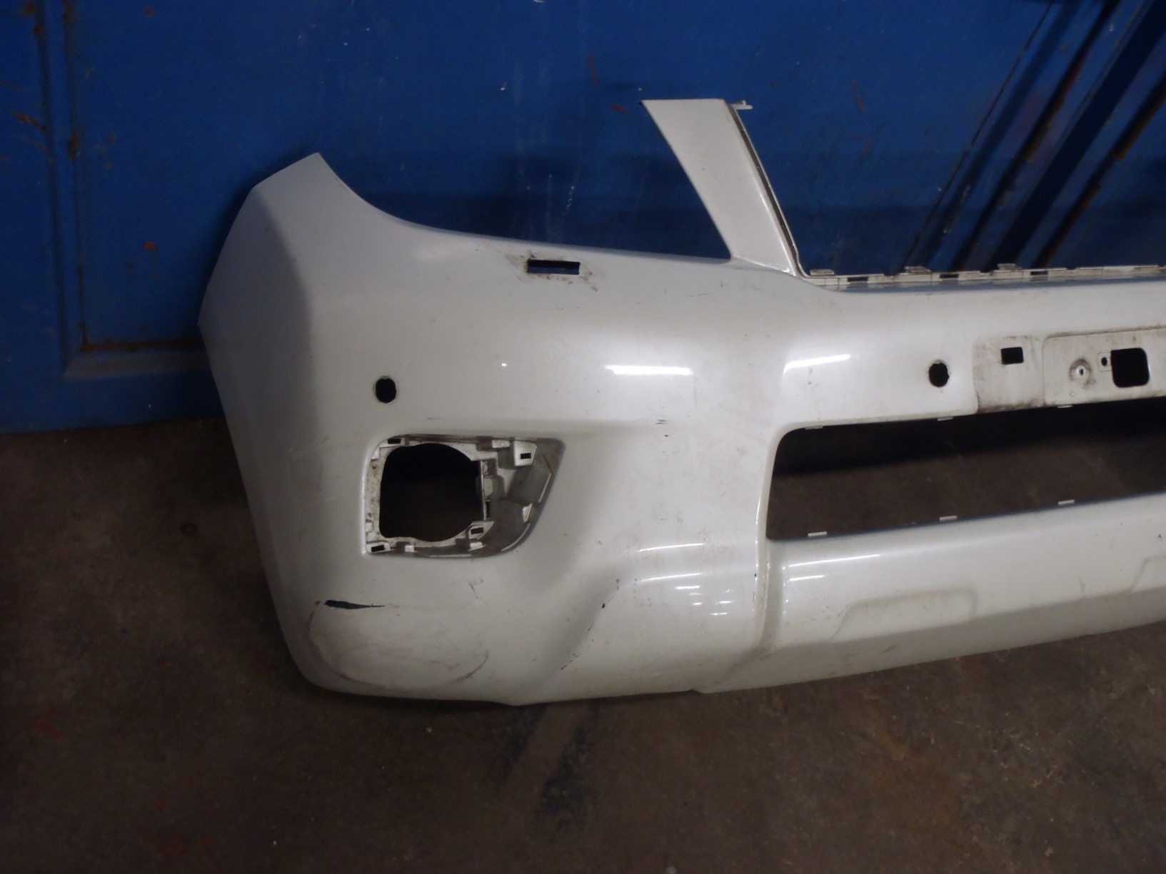 Přední nárazník LC 150