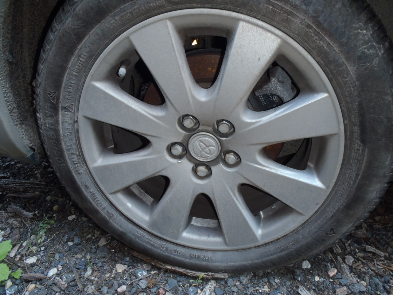 Disky 16" Avensis T25