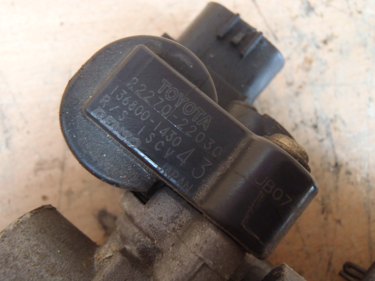 Škrtící klapka 1.8 VVTL-i