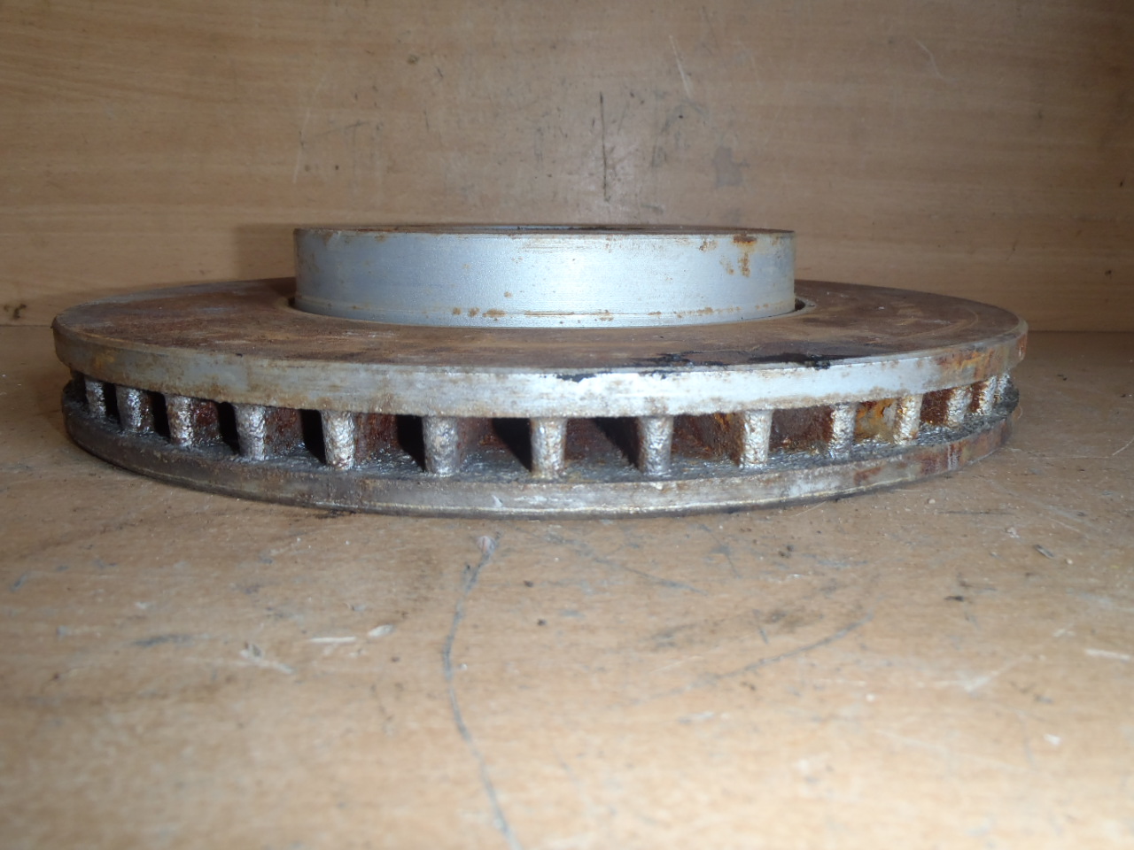 Přední brzdový kotouč