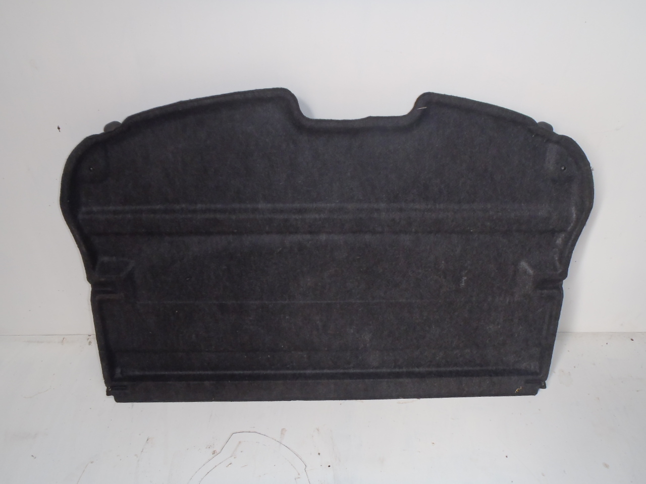 Plato kufru Liftback