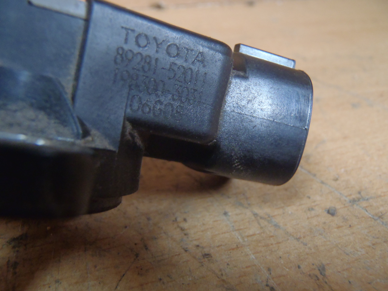 Potenciometr 89281-52011