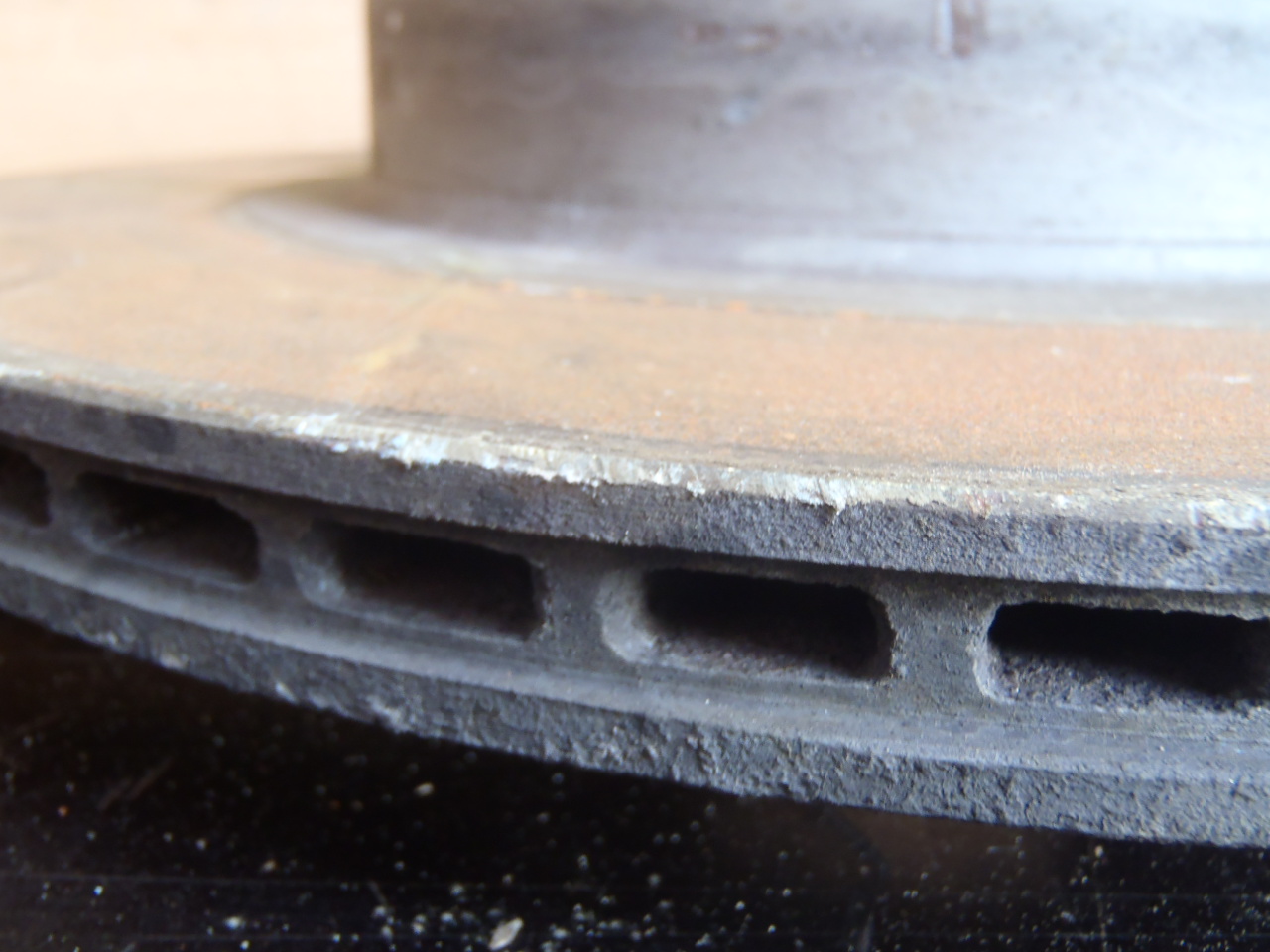 Brzdový kotouč přední L+P