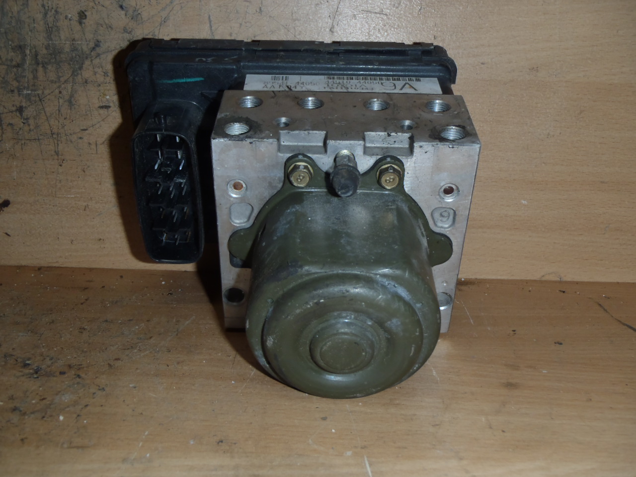 Kostka ABS 89541-44050