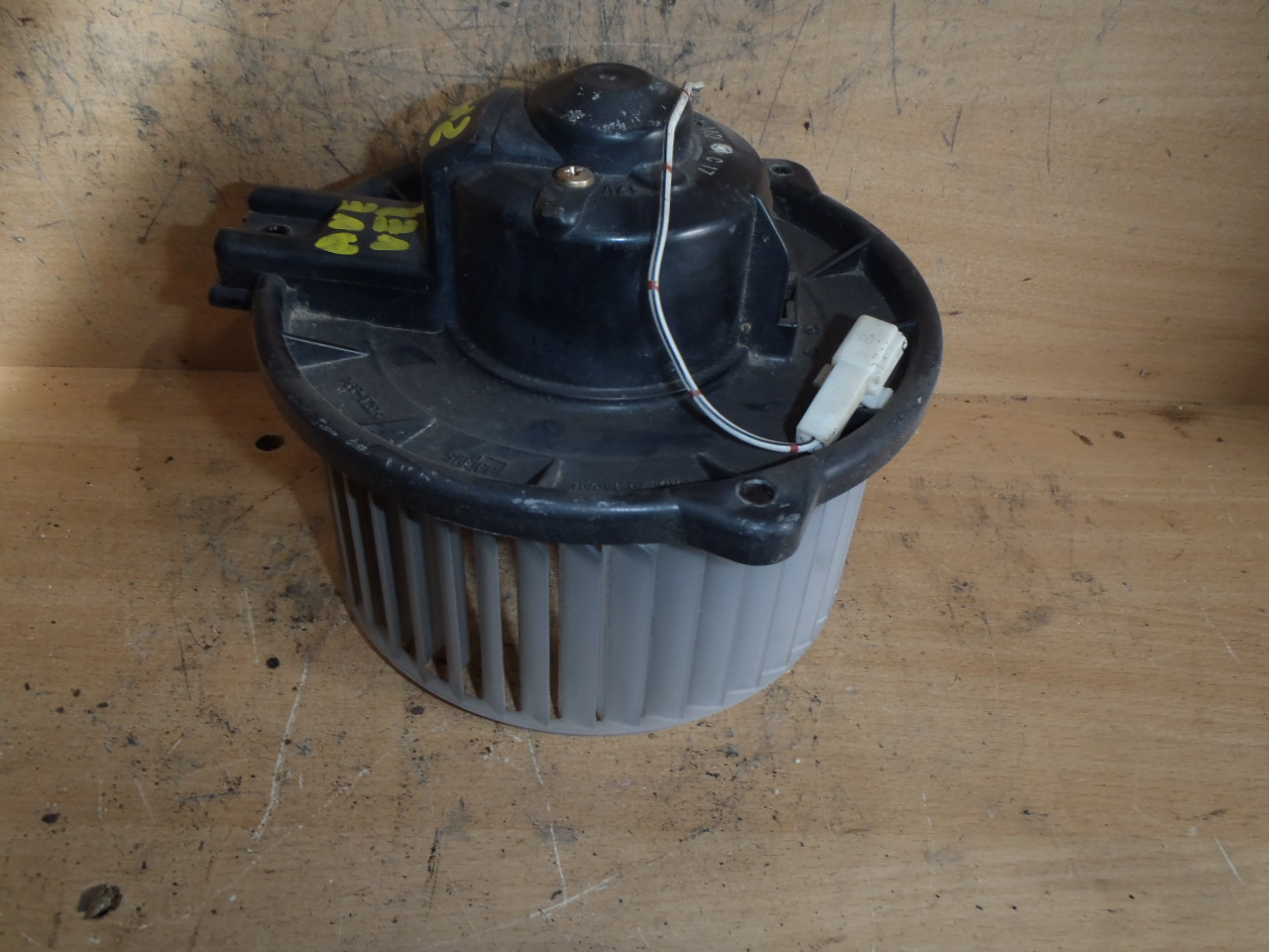 Zadní ventilátor topení