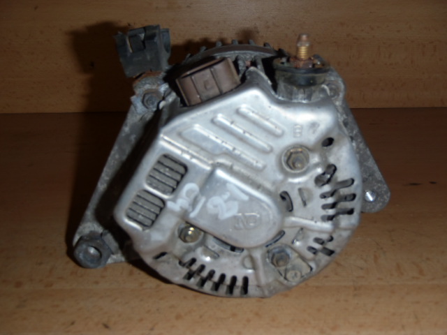 Alternátor RAV4 2.0 VVT-i