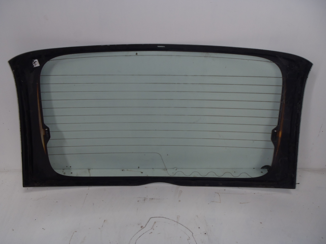 Sklo 5. dveří s vyhříváním