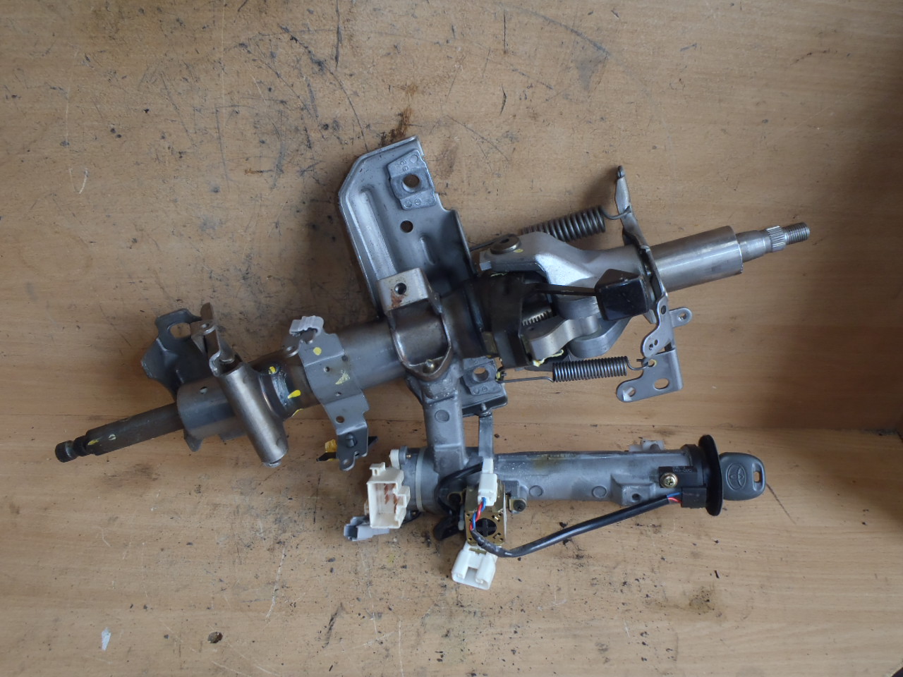 Volantová tyč se spínačkou