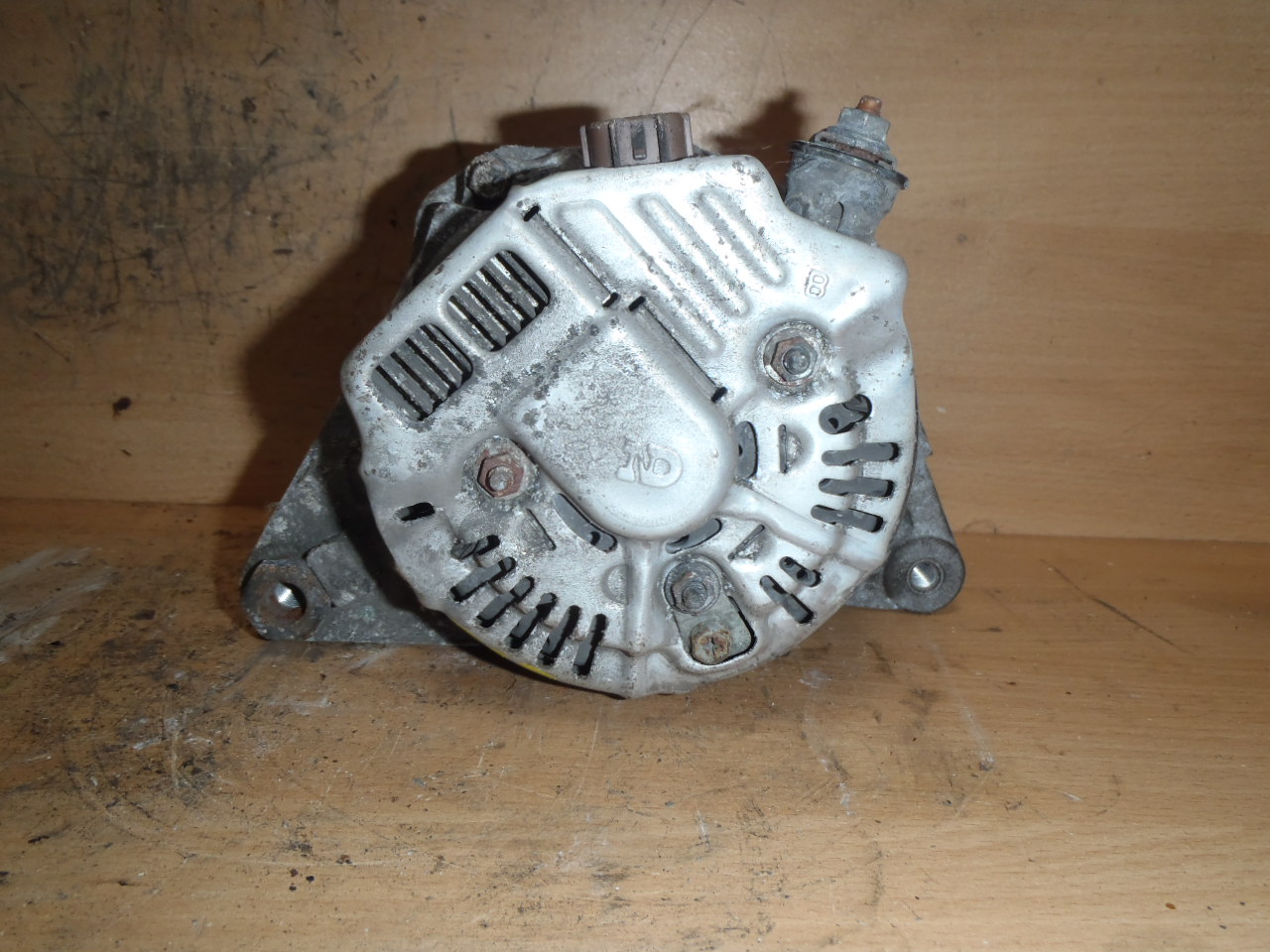 Alternátor 1.8 VVT-i 27060-0D170