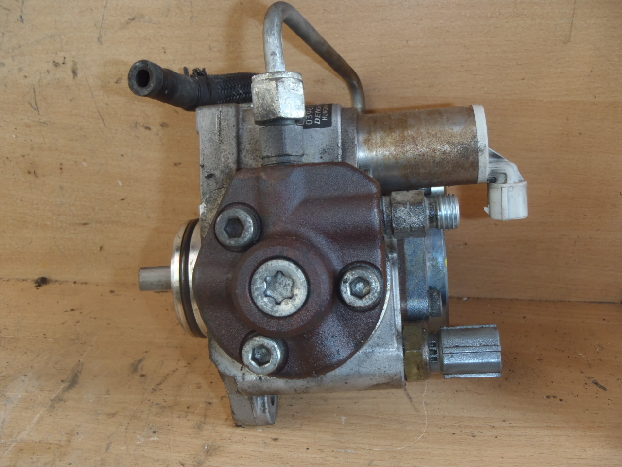 Naftové čerpadlo 22100-0R040
