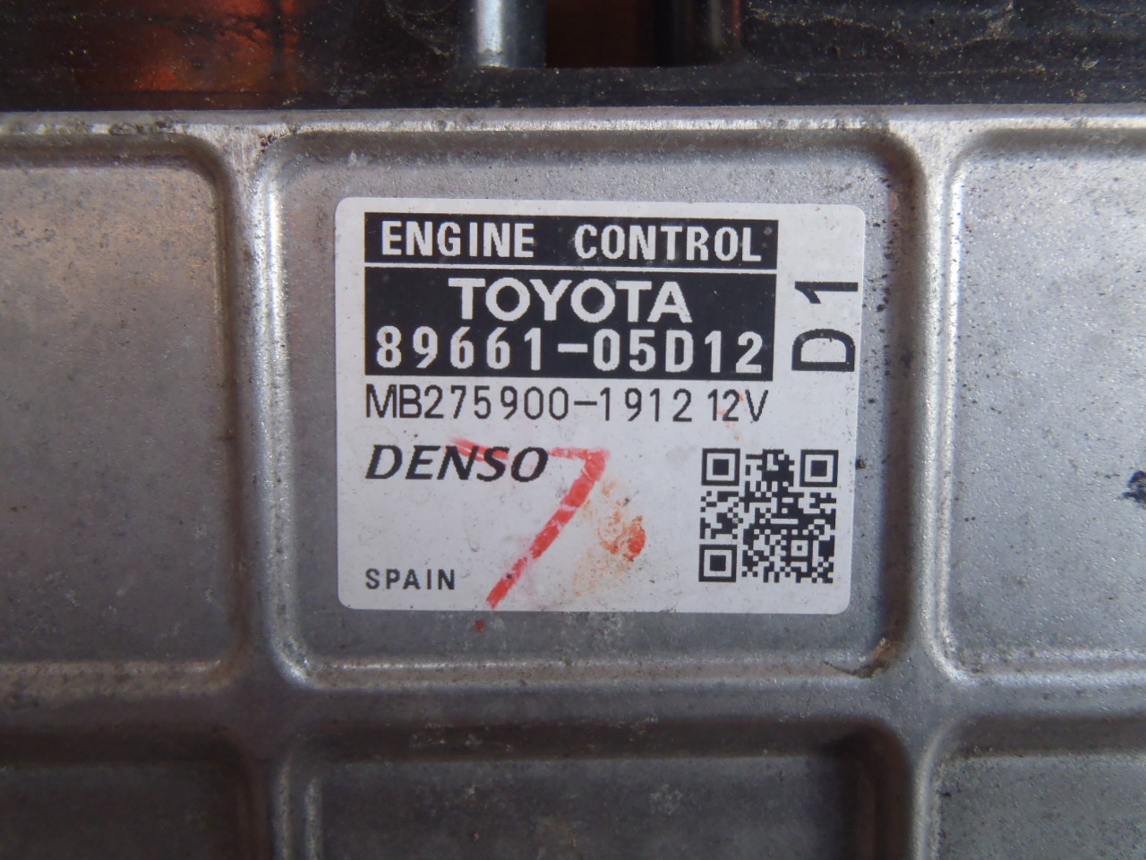 Řídící jednotka motoru 89661-05D12