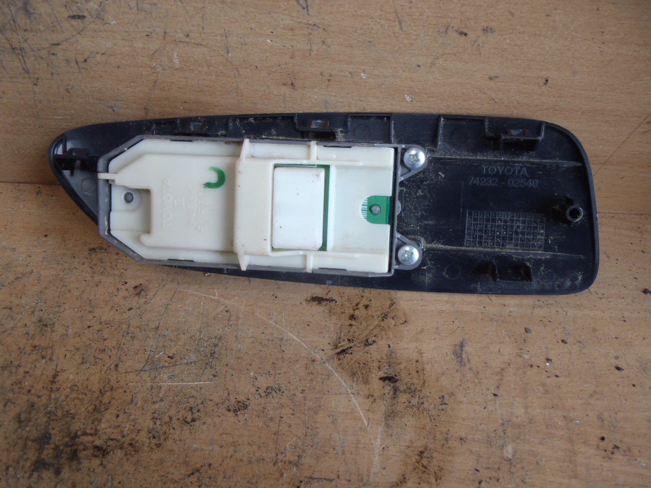 Ovládání oken řidič