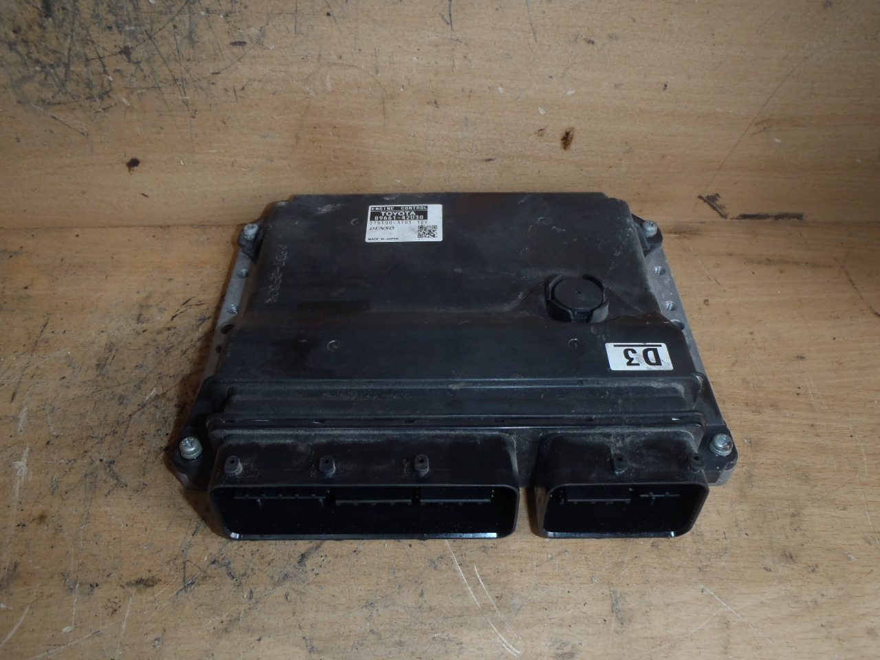 Motorová řídící jednotka 2.0 VVT-i manuál