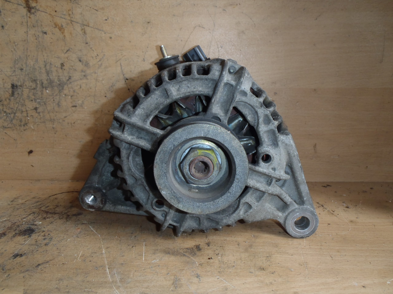 Alternátor 1.8 VVT-i 27060-0D140-A