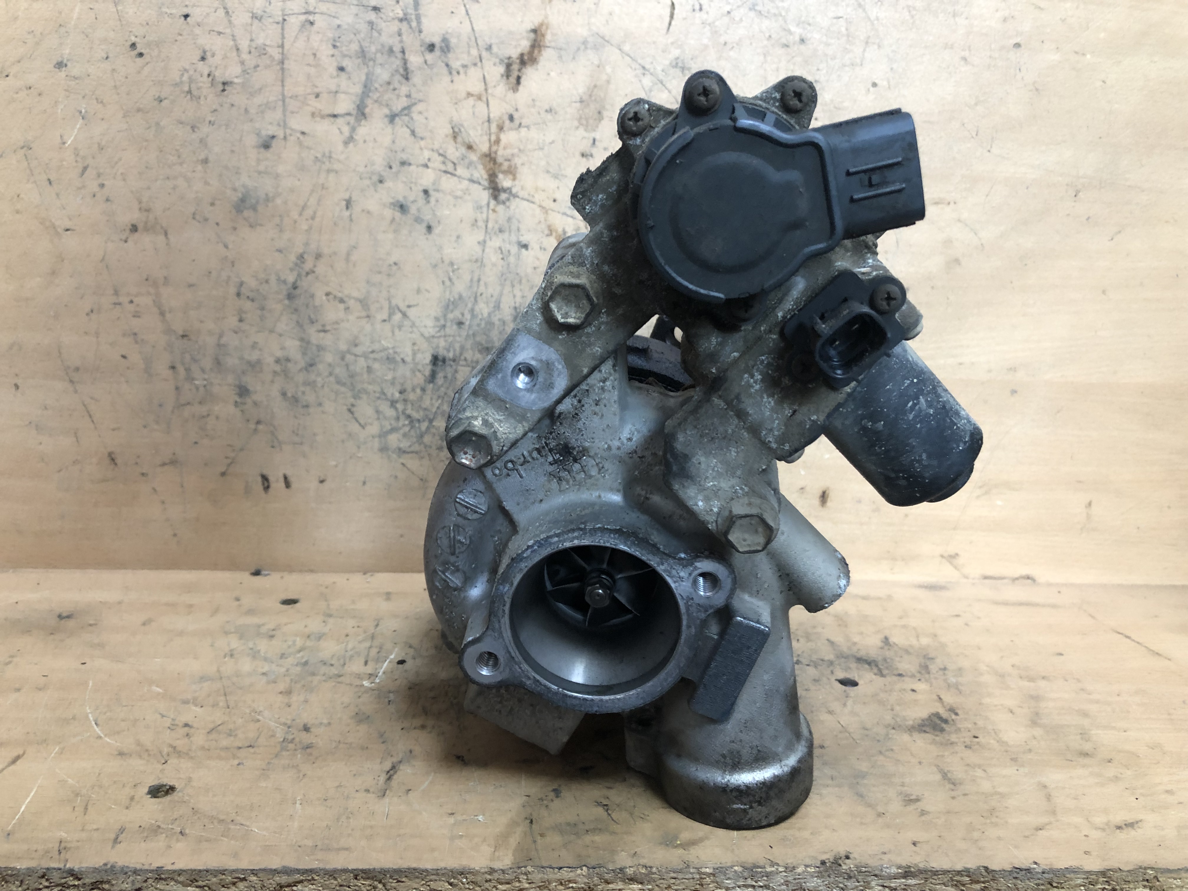 Turbo 4.5 D4D 17208-51020