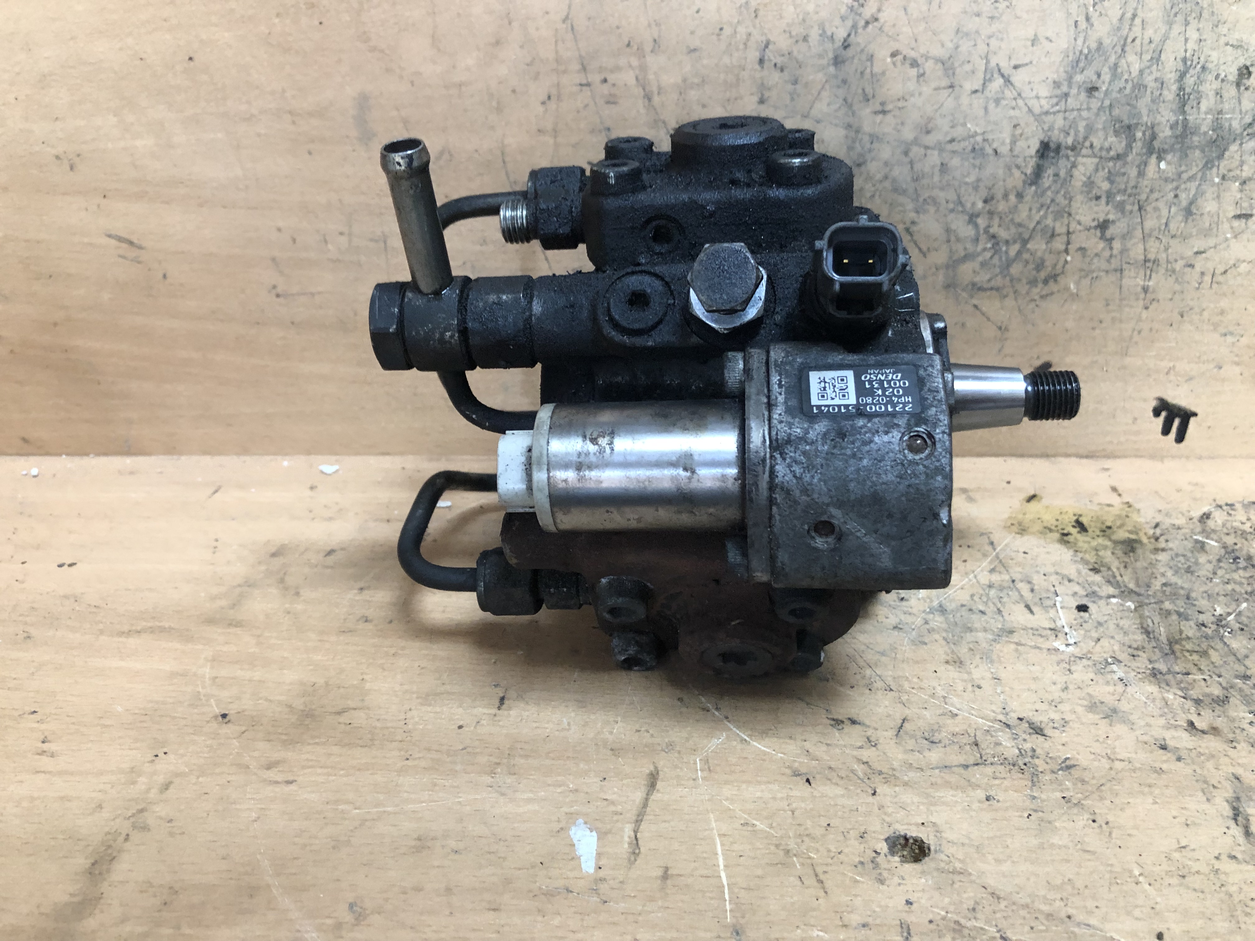 Naftové čerpadlo 22100-51041