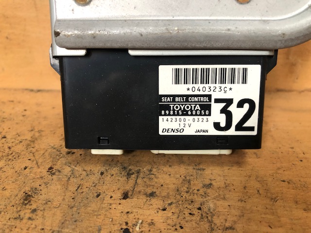 Seat Belt control 89815-60050