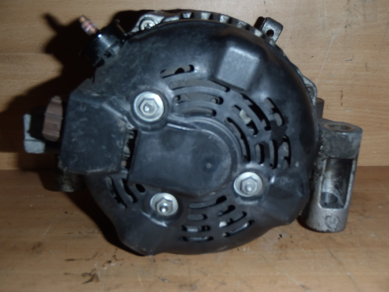 Alternátor 2.2 D-CAT