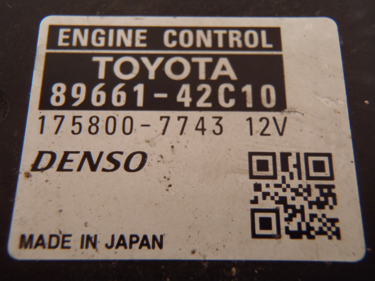 Motorová řídící jednotka 89661-42C10