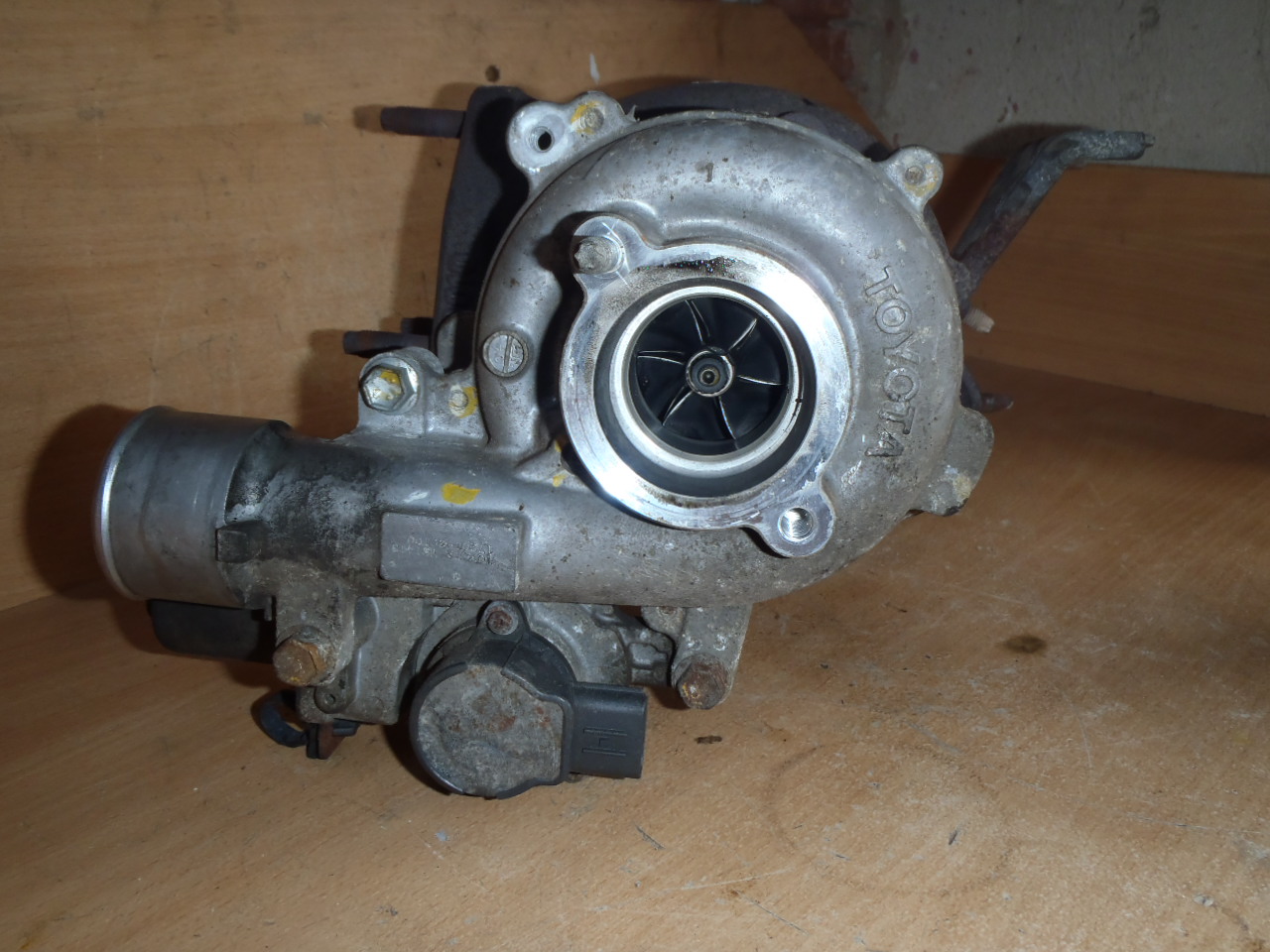 Turbo 3.0 D4D 17201-30100