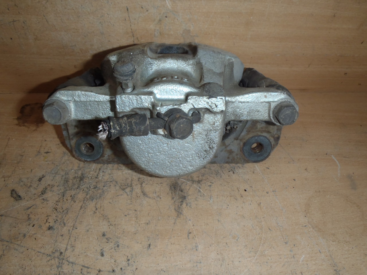 Brzdič L.P 2.0 D4D,VVT-i