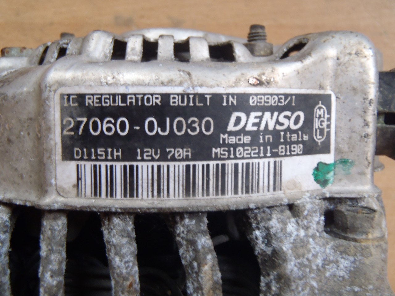 Alternátor 1.3 VVT-i 27060-0J030