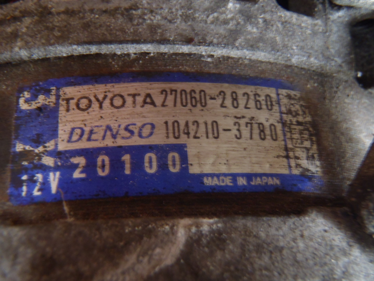 Alternátor 2.2 D4D 27060-28260