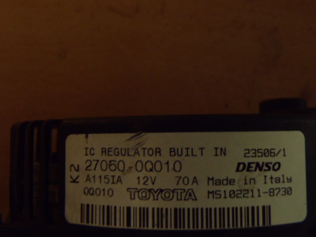 Alternátor Avensis Verso 