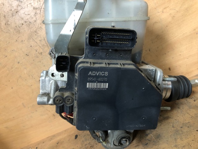 Pumpa ABS 89541-60270