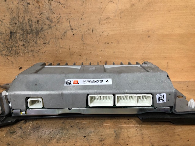 JBL HARMAN/BECKER 86280-0W770 AMPLIFIER ASSEMBLY