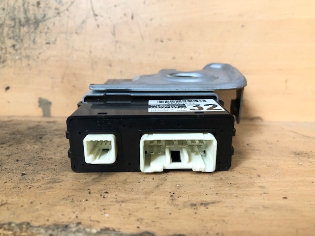 Seat Belt control 89815-60050