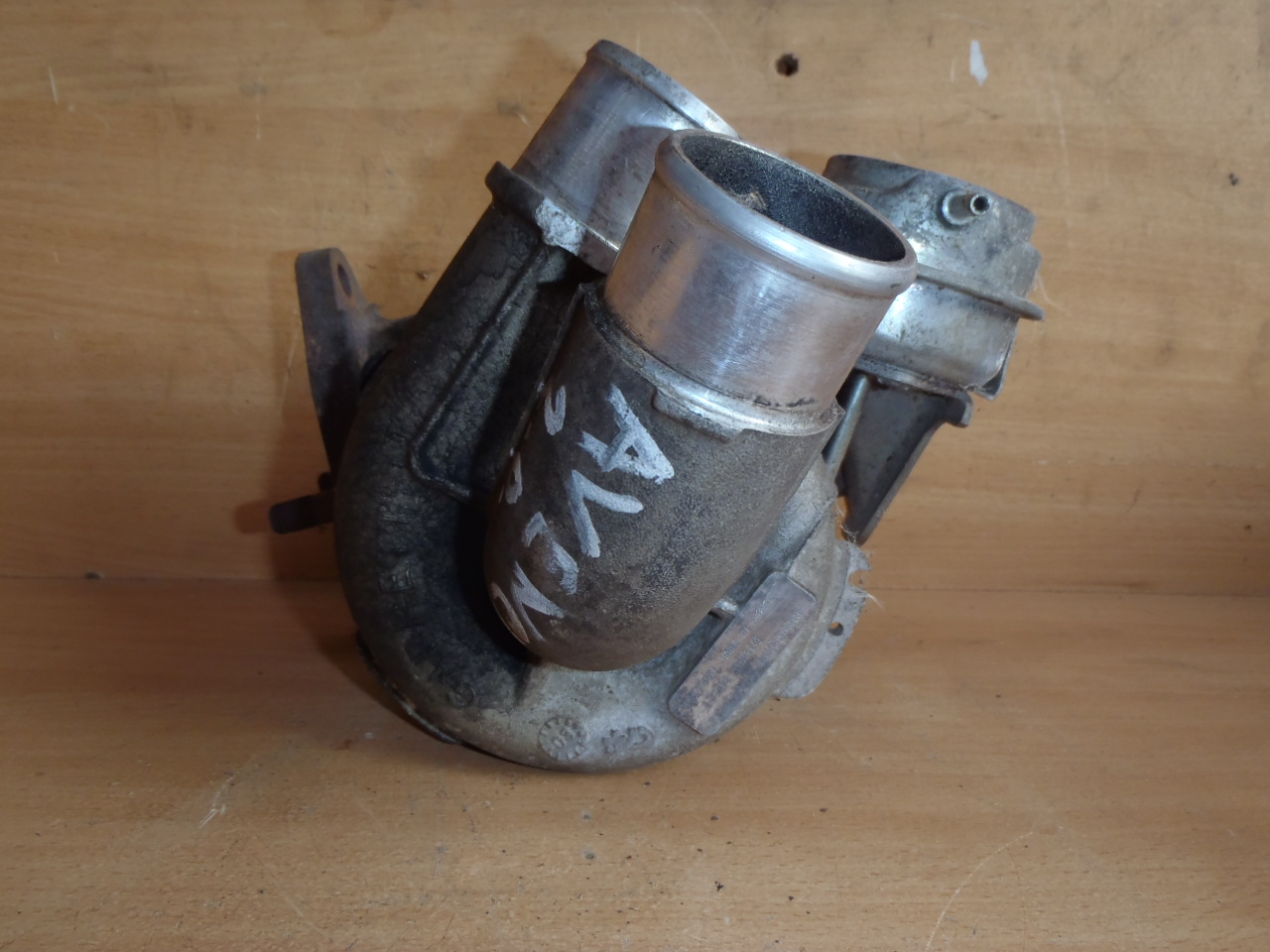 Turbo 2.0 D4D 17201-0G010