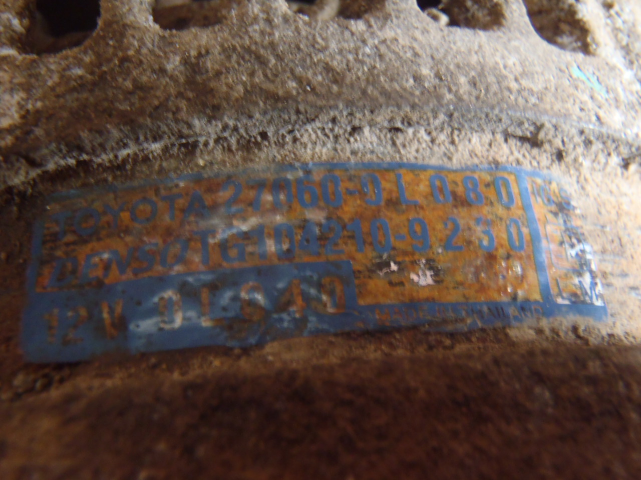 Alternátor 27060-0L080