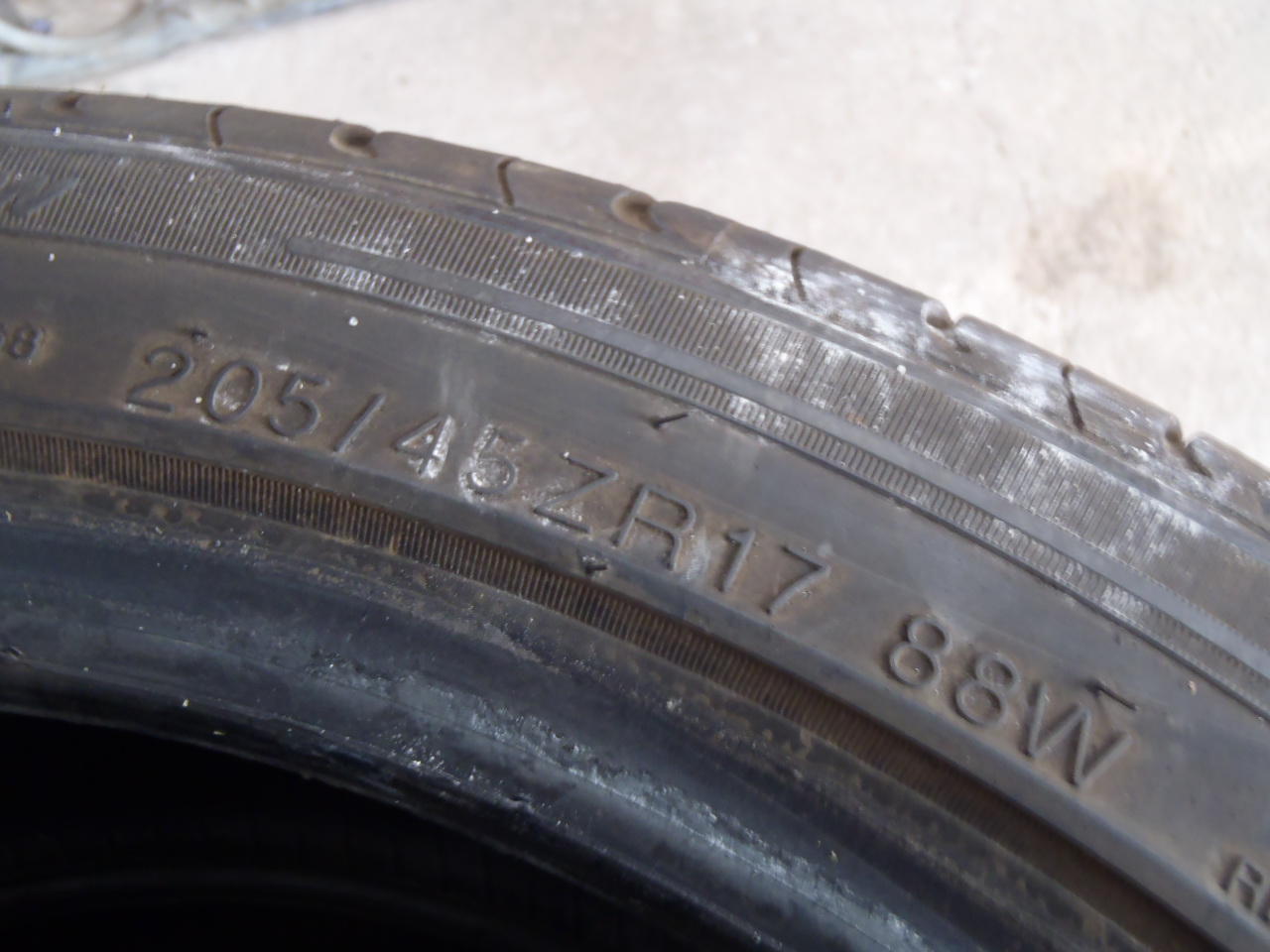 Letní pneu Marshal matracTX 205/45/ZR17