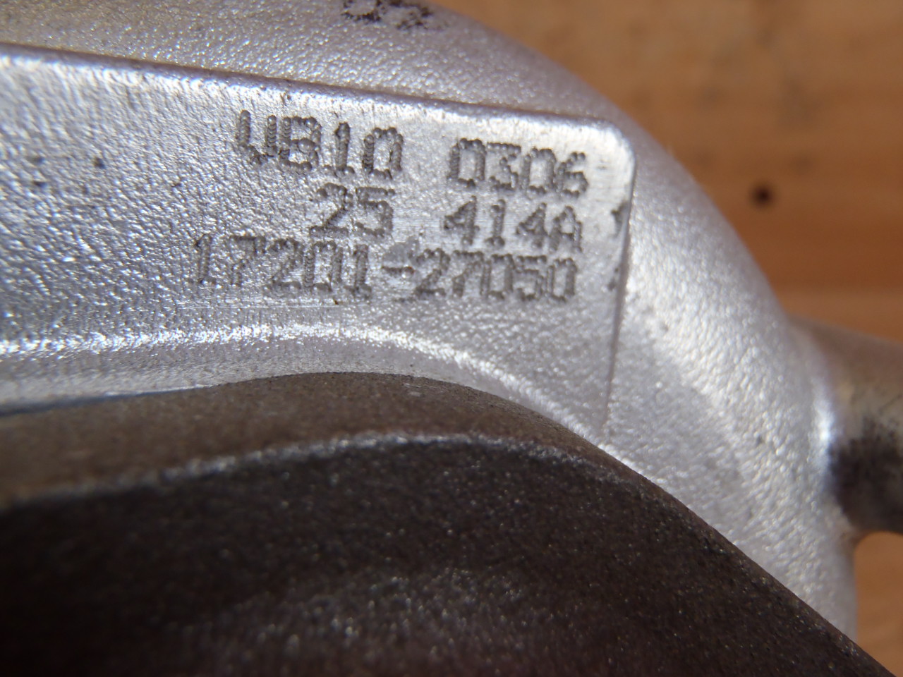 Turbo 2.0 D4D 17201-27050