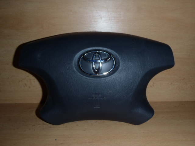 Airbag řidiče Toyota Avensis Verso