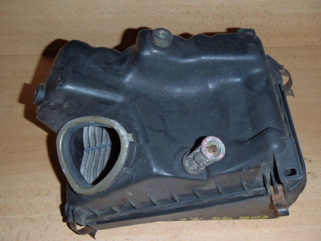 Filtrbox Corolla 1.4i 02