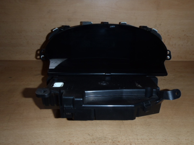 Přístrojová deska Toyota Yaris Verso