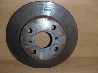 Kotouč Yaris P.  1998-2006