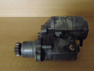 Startér Carina E 2.0i 1992-1997