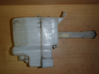 Nádobka ostřikovačů Camry 1991-1996