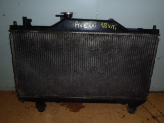 Chladič Avensis 1.6,1.8 VVT-i