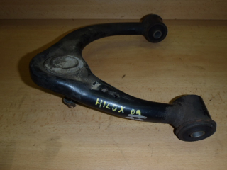 Horní rameno L Toyota Hilux 